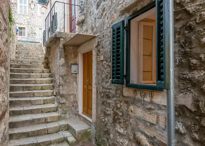 Do 杜布罗夫尼克